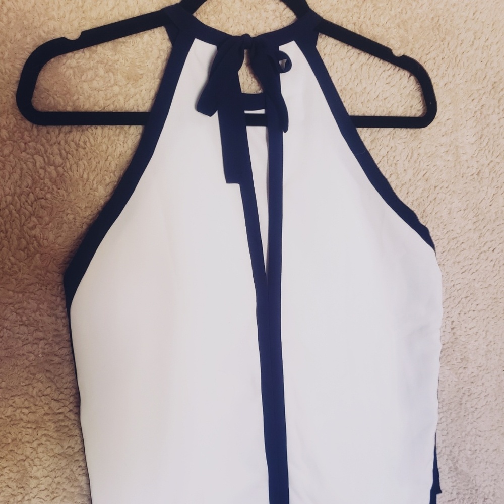 Top - Picture 4 of 4